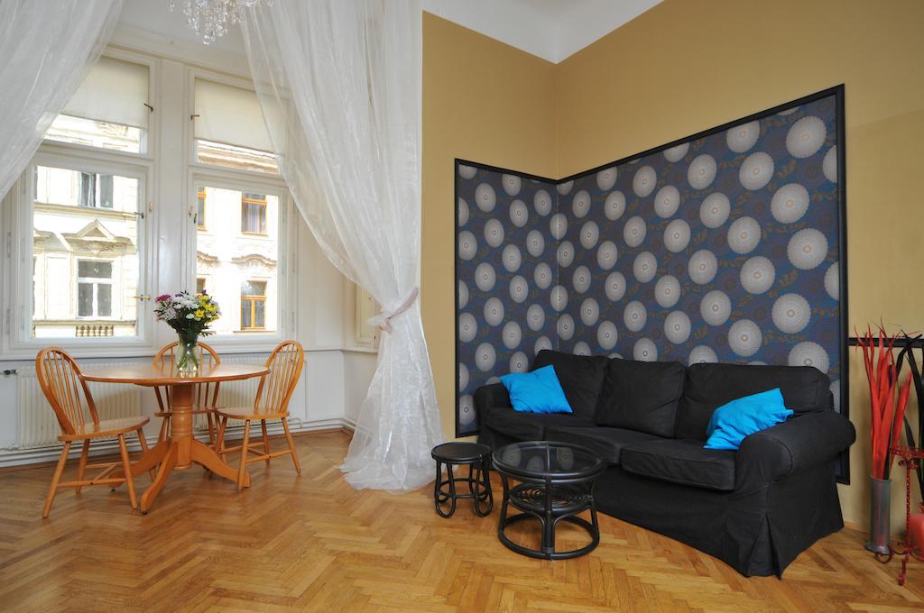 Ferienwohnung Dlouha 2Ab Prag Exterior foto