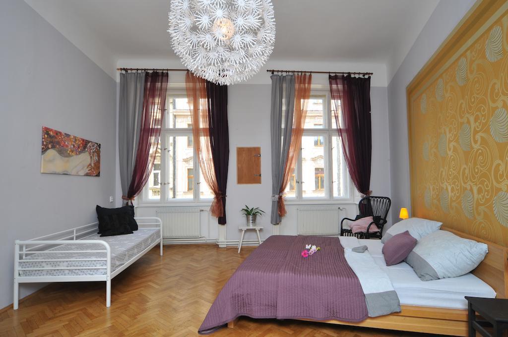 Ferienwohnung Dlouha 2Ab Prag Zimmer foto